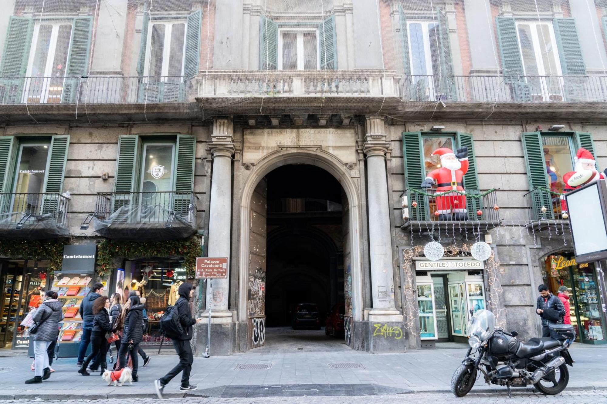 Domus Sibyllina, Palazzo Cavalcanti Neapol Exteriér fotografie